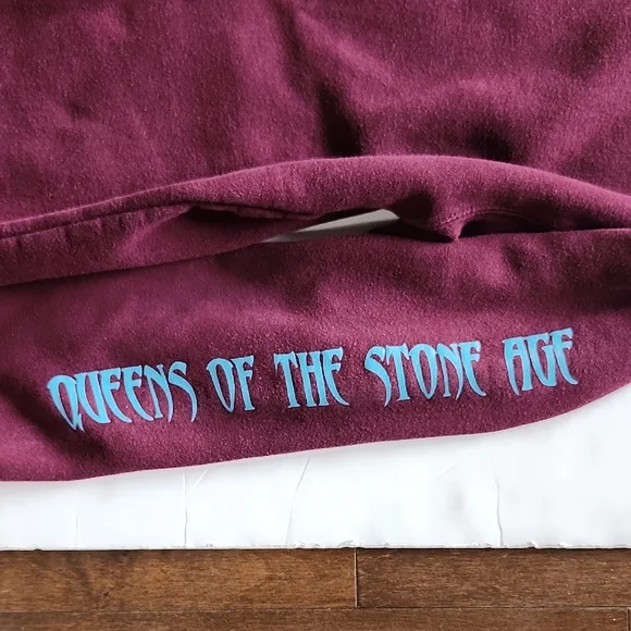 Queens Of The Stone Age Hoodie - Picture 4 of 4